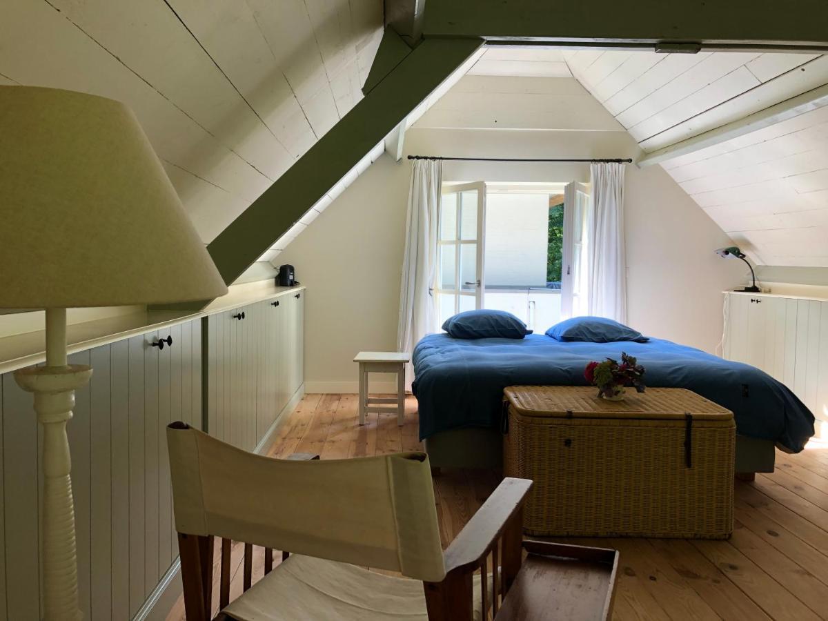Schilde Cottage - voor als u er even uit wil, gaat renoveren, verhuizen of als tijdelijke home office Buitenkant foto